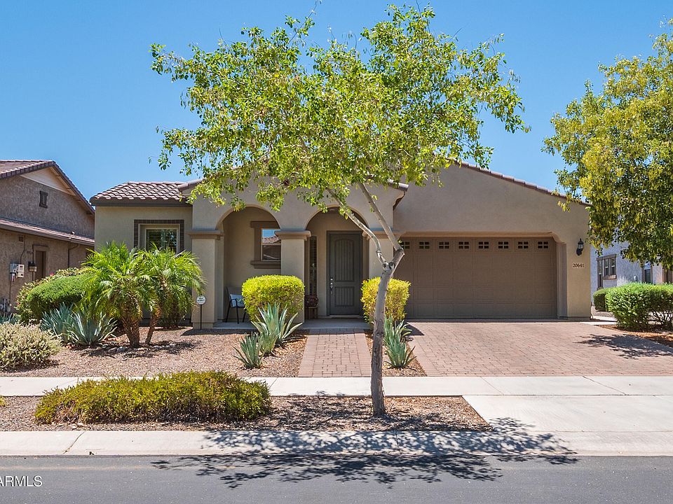 1st image of 20641 W MINNEZONA Avenue