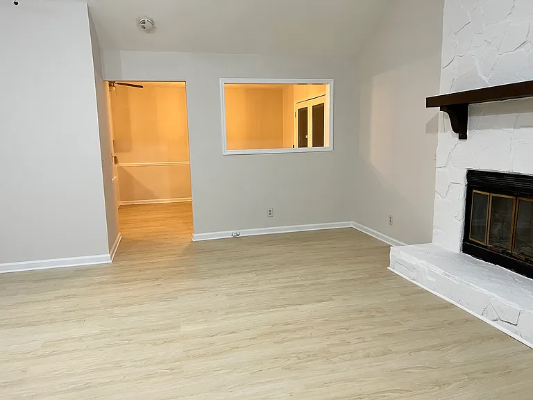 743 Plantation Pkwy — Photo 4