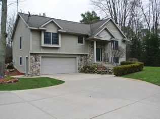 12376 152nd Ave, West Olive, MI 49460