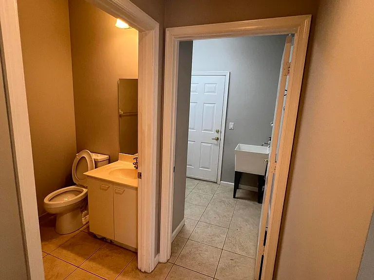 9070 Dupont Pl — Photo 47
