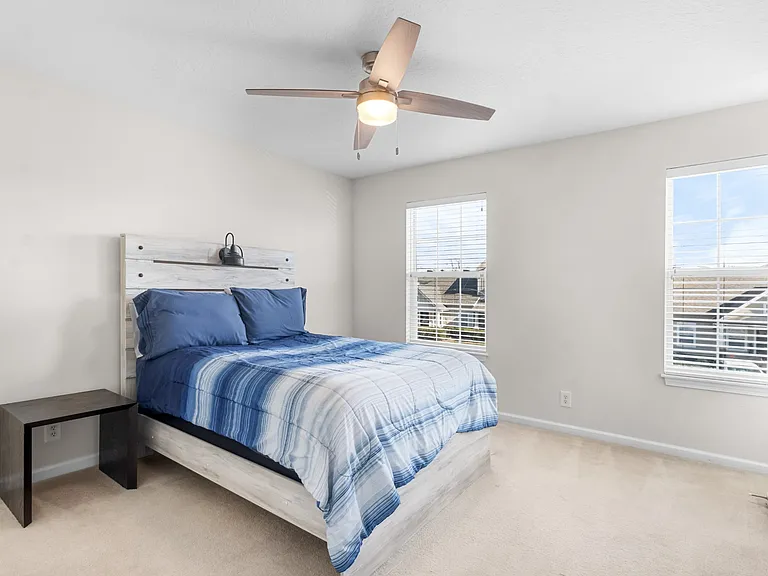 129 Alexander Blvd — Photo 27