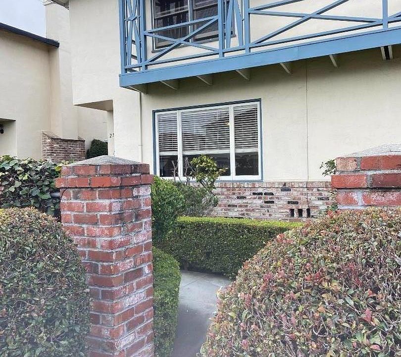 1st image of 2732 Flores St