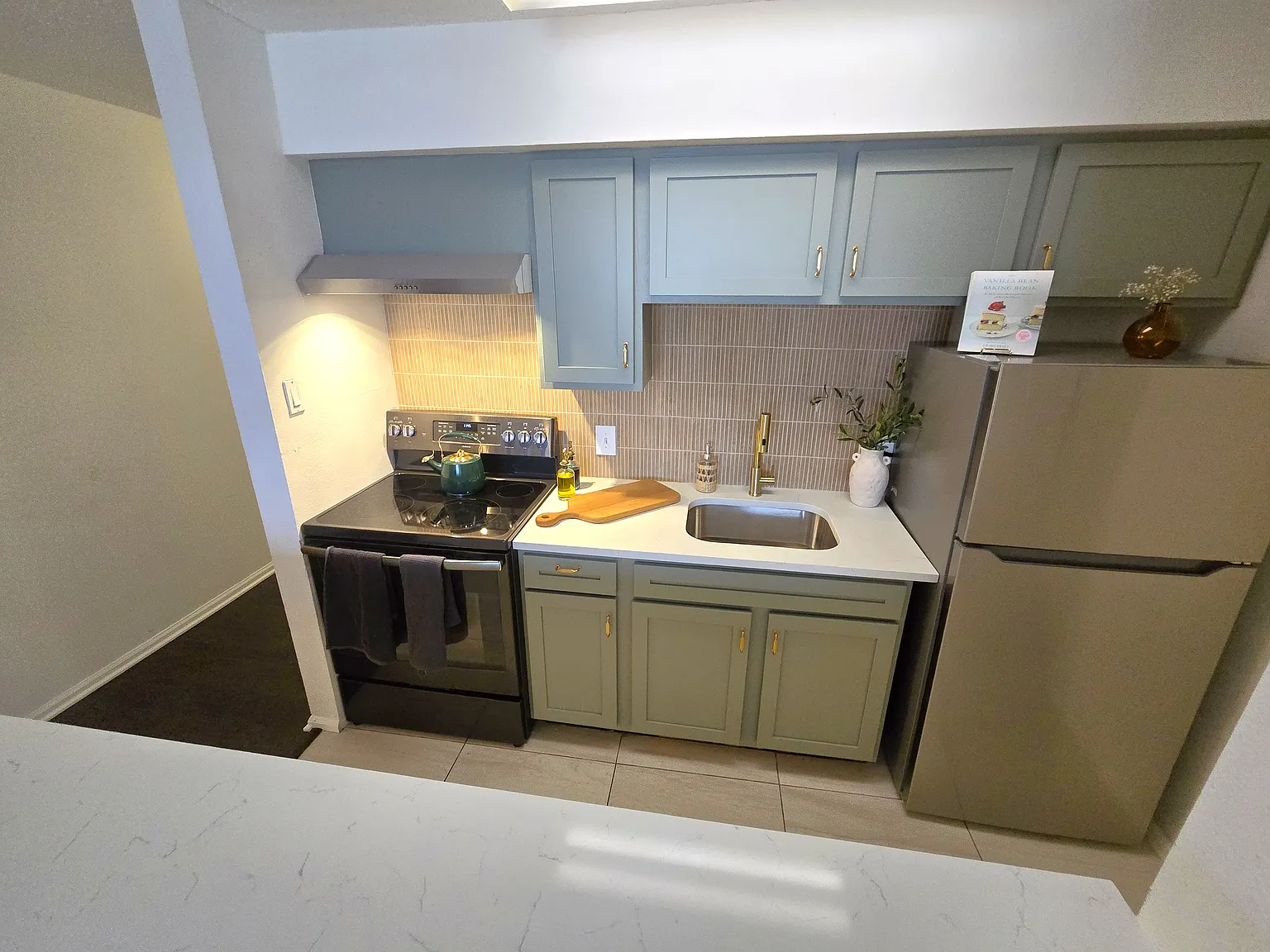 1 bed, 500 sqft, $1,695 — Photo 2