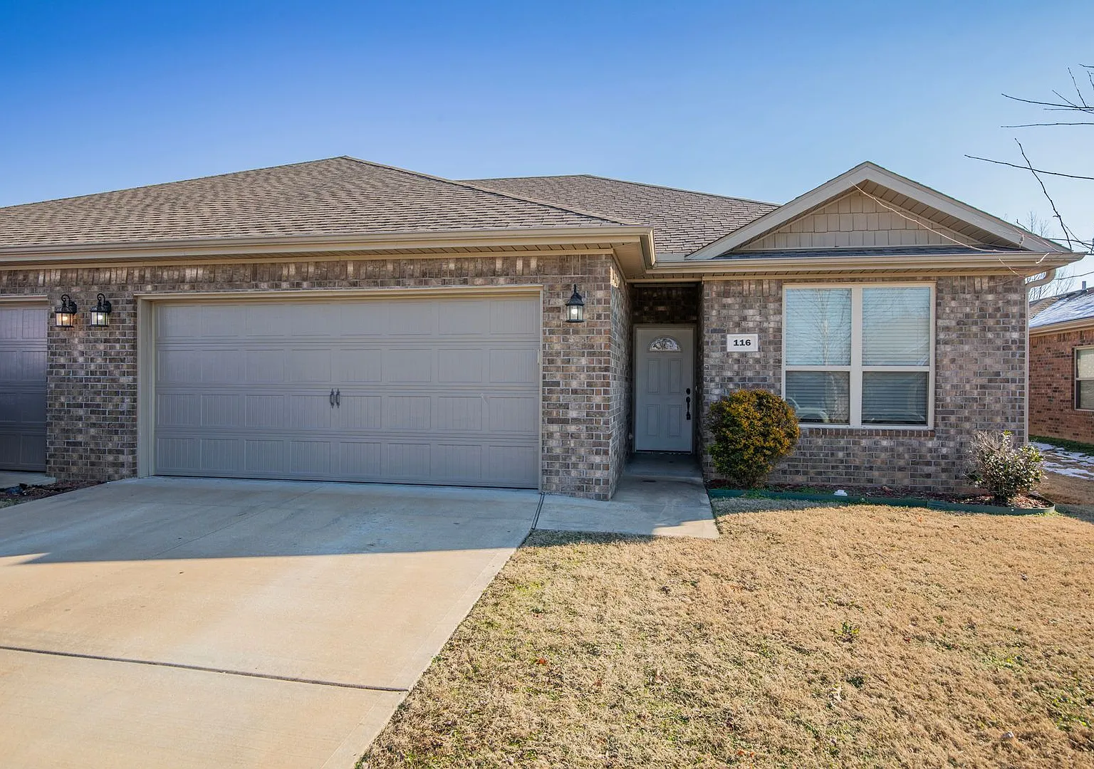 1/2 Of First Month Free If You Move In Before 10/1 — Photo 1