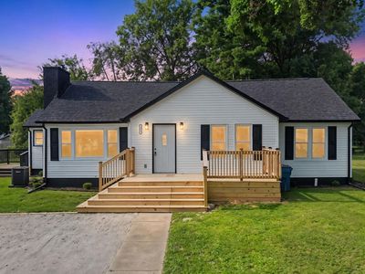 1009 W Monroe St, Plymouth, IN, 46563