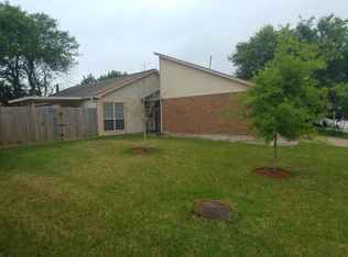 7222 Plaza Del Sol Dr, Houston, TX 77083