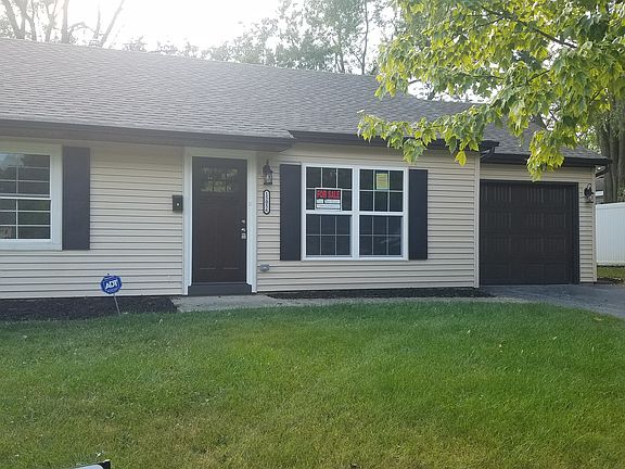 2nd image of 15056 Highland Ave