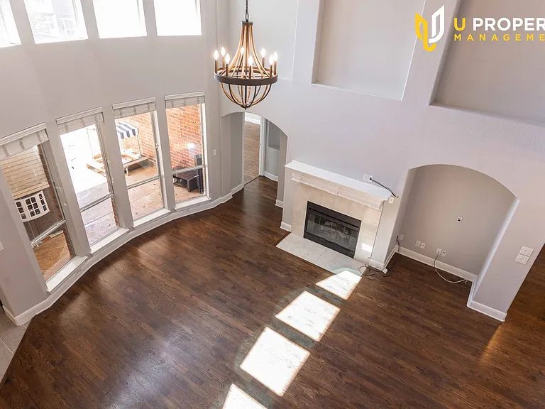 1687 Sandstone Dr — Photo 25
