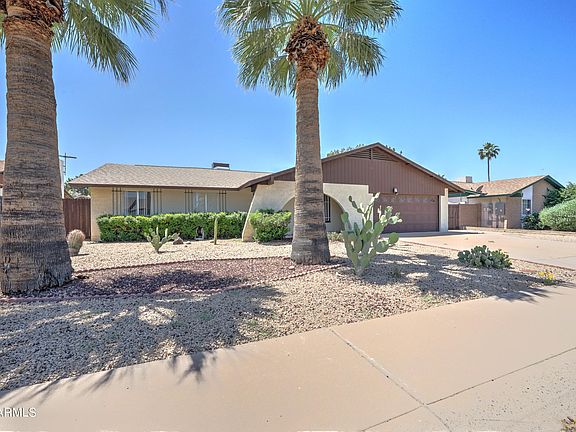 2nd image of 3941 W CAMPO BELLO Drive