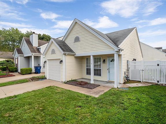 2nd image of 1119 Liberty Gardens Ct