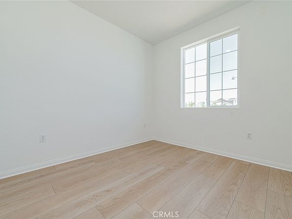 3rd image of 17835 McKenzie Ct