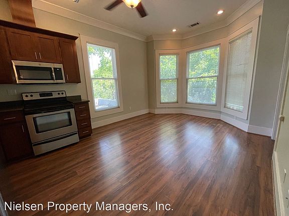 2nd image of 1125 F St APT 4