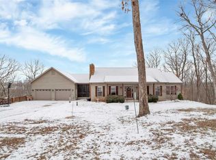 260 Rocking Horse Ln, Elsberry, MO 63343