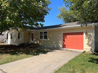 517 W Short St, Winterset, IA 50273