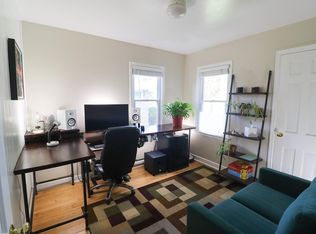 5651 N Green Bay Ave, Glendale, WI 53209