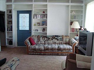 4th image of 408 N McKenna Ave