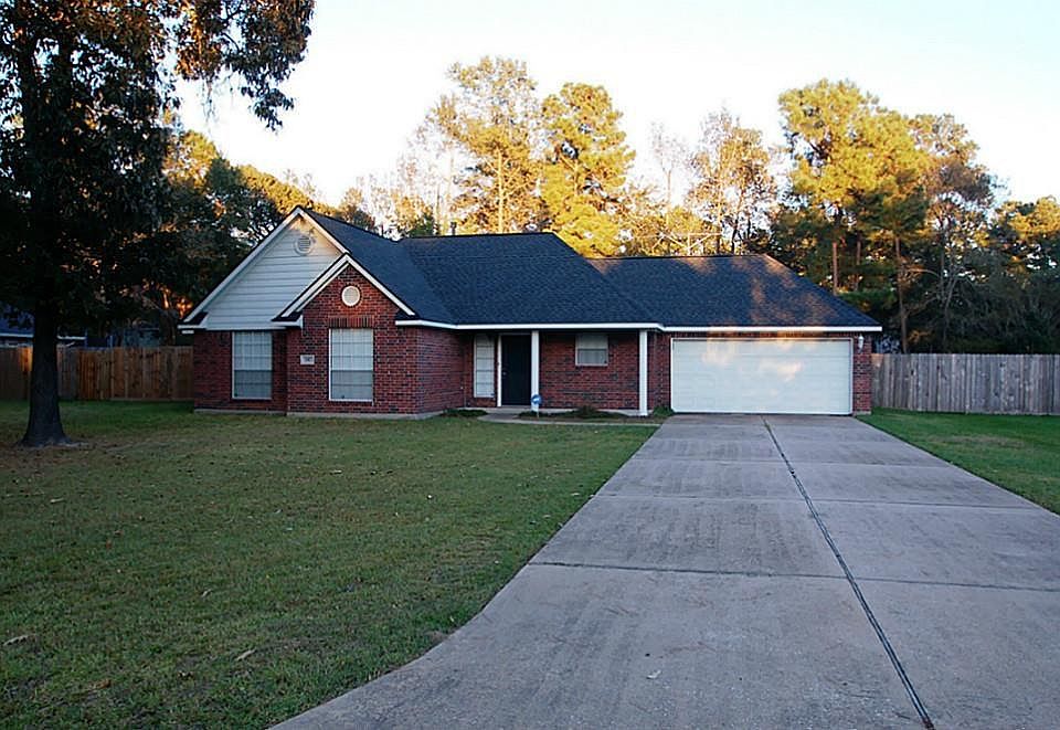 1st image of 810 Shadberry Dr