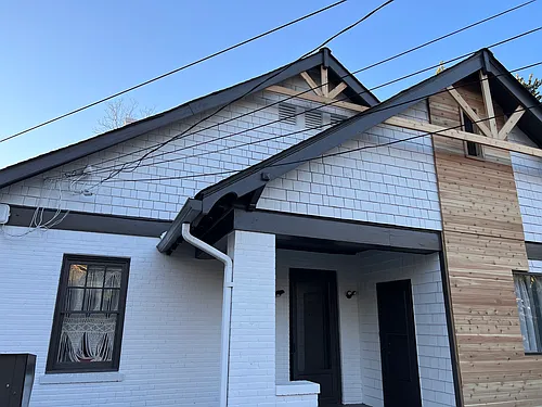 1180 Monroe Dr NE Photo 1