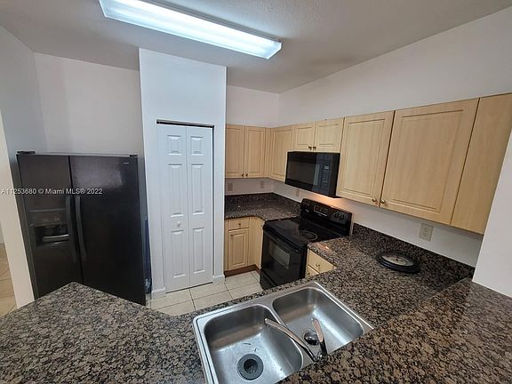 3rd image of 2962 NW 35th Ave #2962