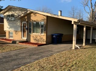 1056 Irwin Ave, Des Plaines, IL 60018