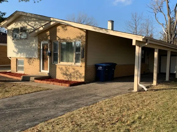 1056 Irwin Ave, Des Plaines, IL 60018
