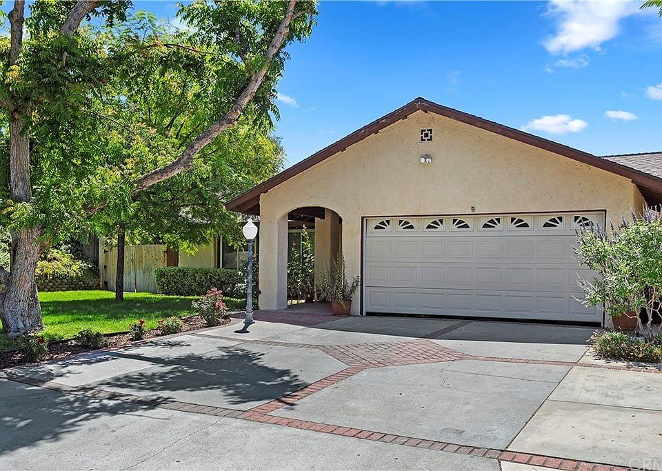 1st image of 30445 Mira Loma Dr