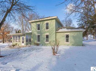 219 Davis St, Le Sueur, MN 56058