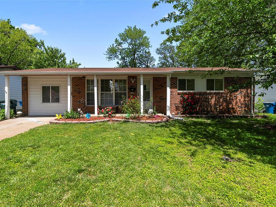 1st image of 549 Haventree Dr