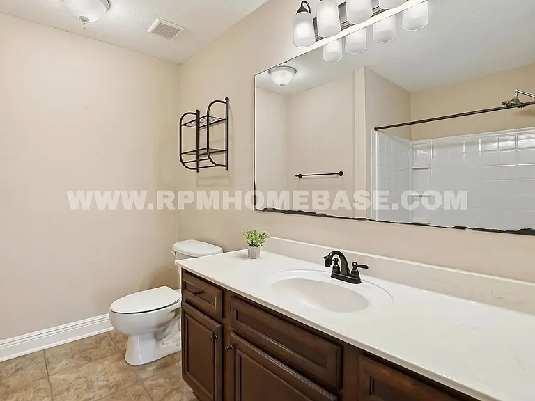 2176 Hadleigh Hills Ct — Photo 13