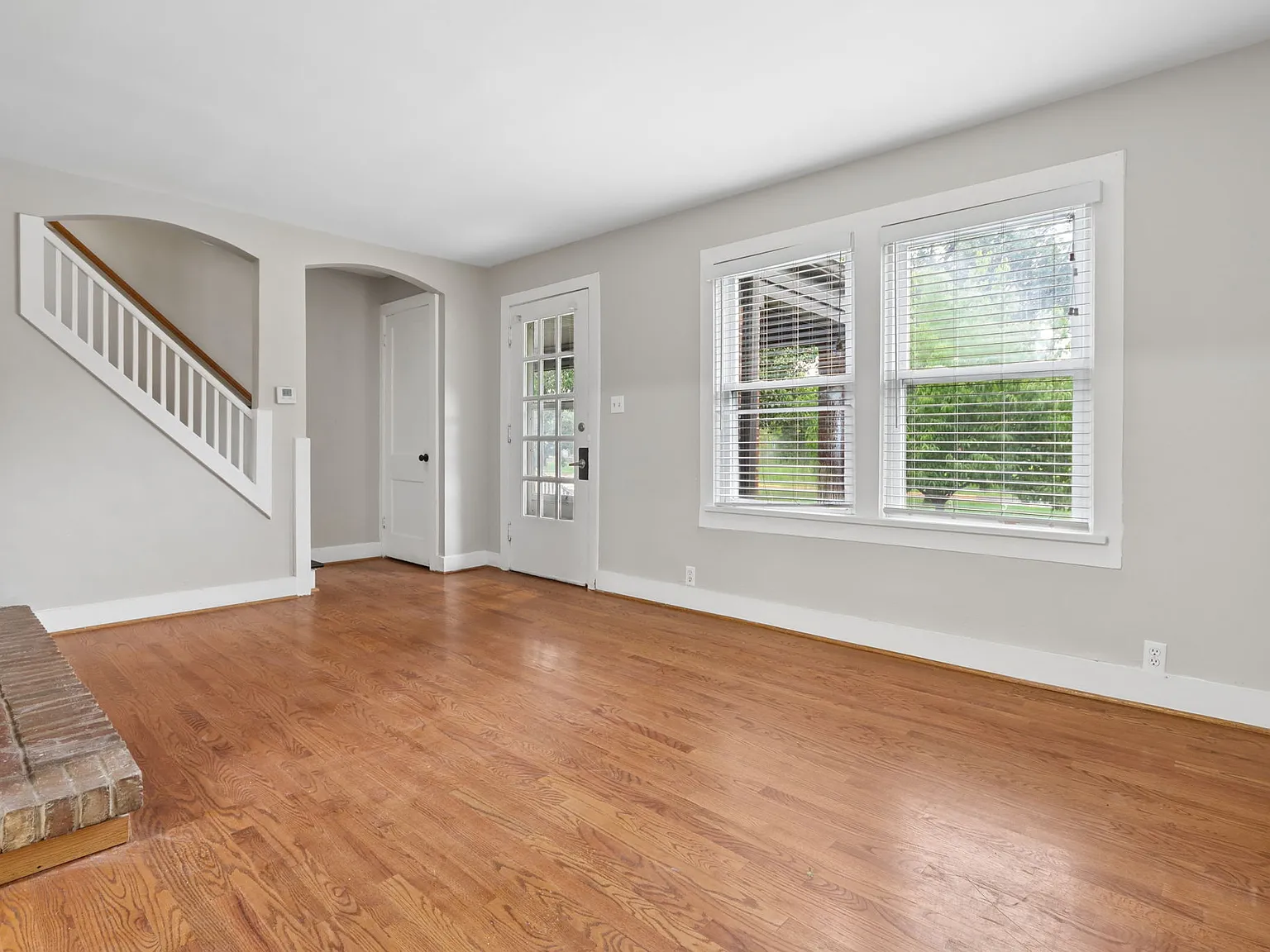 827 Northwest Boulevard - Unit 827 — Photo 1