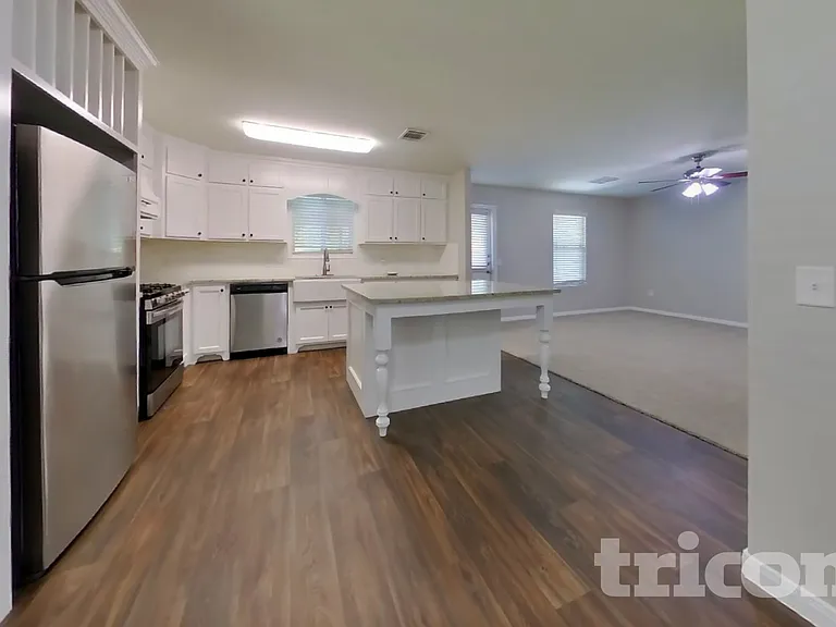 10115 Dawson Hill Ln — Photo 5