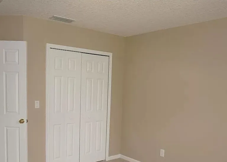 Front Bedroom 1 Closet