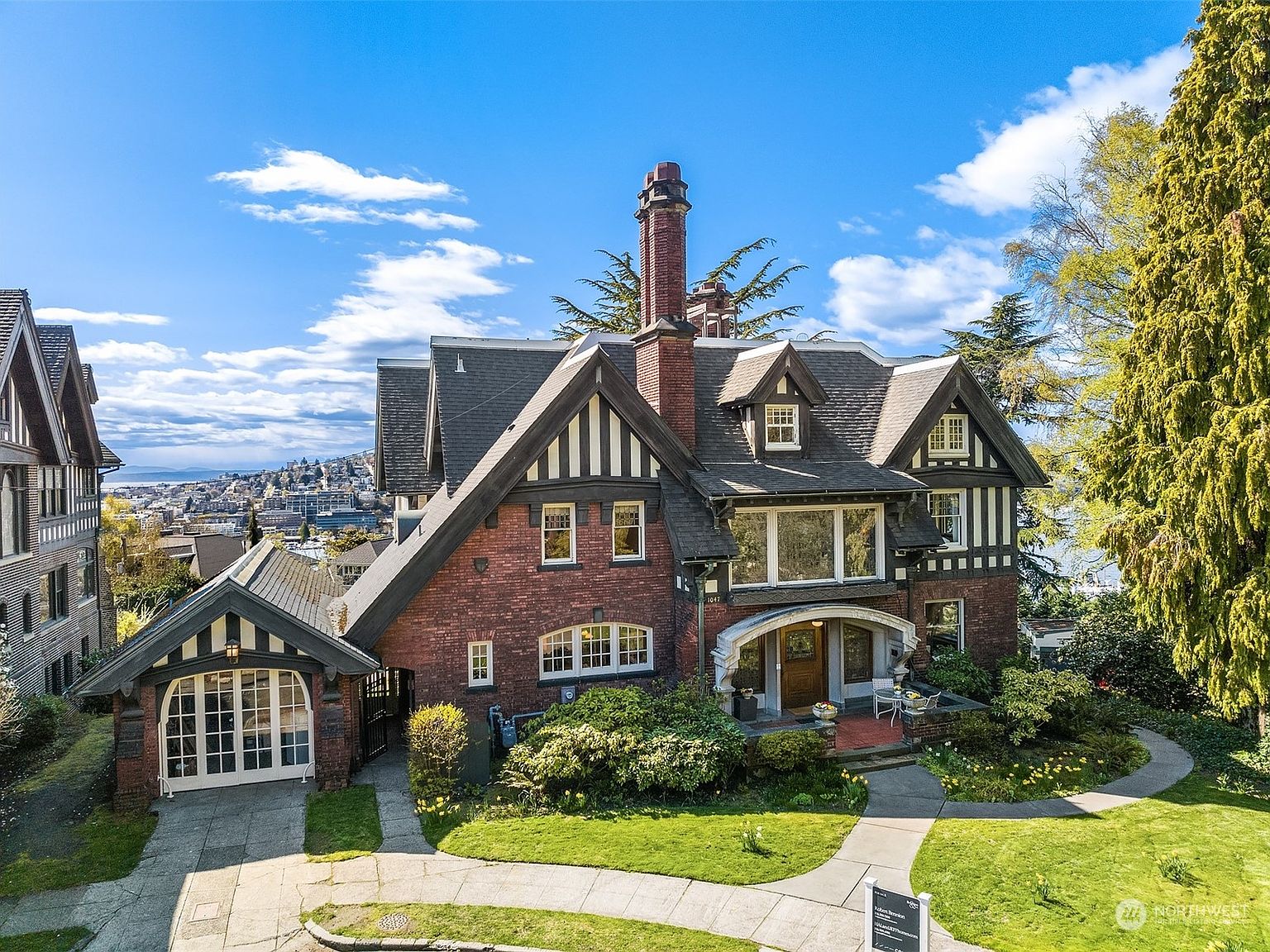 1047 Belmont Place E, Seattle, WA 98102 | MLS #2054418 | Zillow