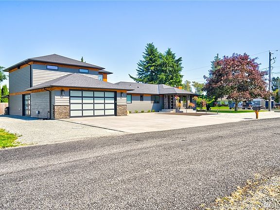 Plenty of off street parking, space for your RV and more. 