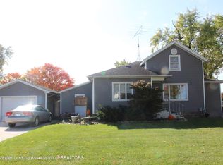 352 N Maple St, Fowler, MI 48835