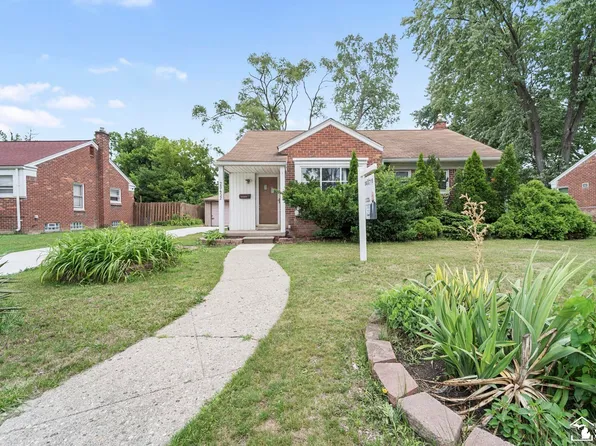 20452 Glenmore, Redford, MI 48240