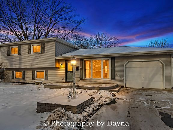 2nd image of 42 Emery Dr