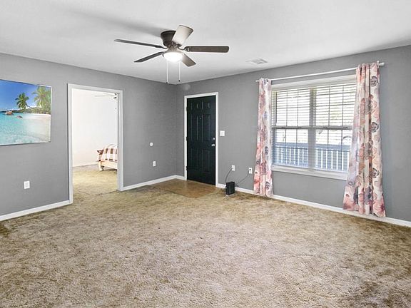 5th image of 3304 Hughes Ave