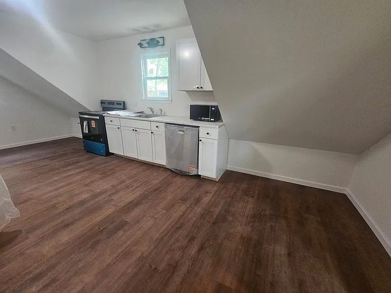 463 Cameron St SE #B — Photo 7