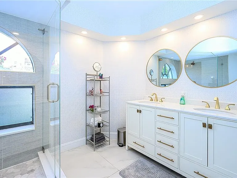 586 Beachwalk Cir #O-205 — Photo 18
