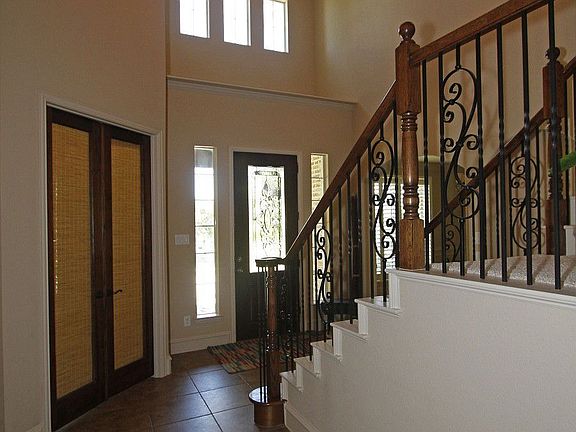 5th image of 9491 Ironwood Dr