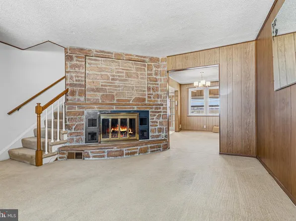 2734 Plainfield Rd, Baltimore, MD 21222