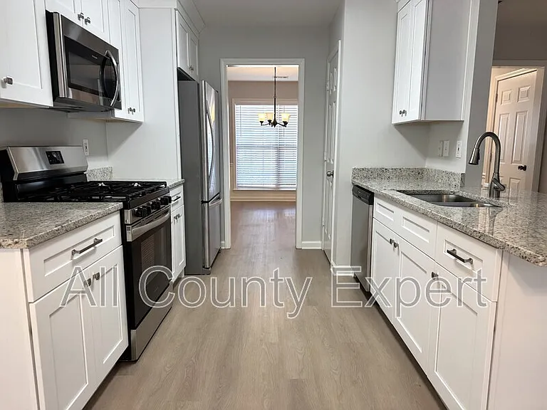 4318 Shillham Ct — Photo 7