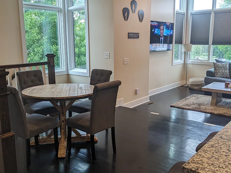 1021 Wedgewood Ave — Photo 13