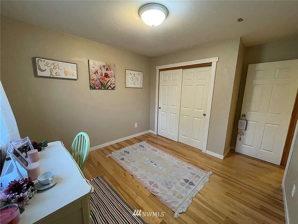 Oak Harbor, WA 98277