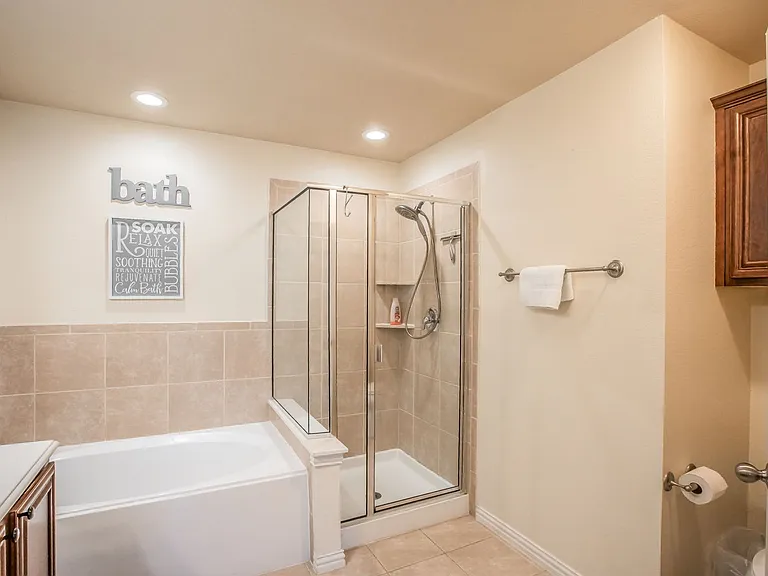 6801 Sandshell Blvd — Photo 17