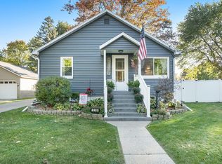 215 W Hammond St, Otsego, MI 49078
