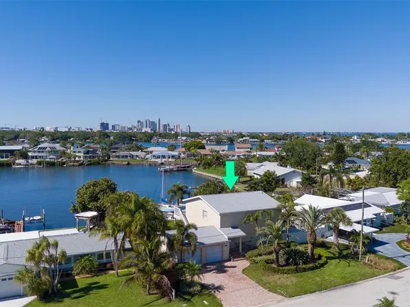 3501 Manatee Dr SE, Saint Petersburg, FL 33705