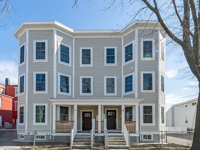 6 Rush St #1 — Photo 1