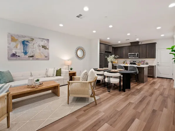 5519 Holly Bay Ave, Dublin, CA 94568